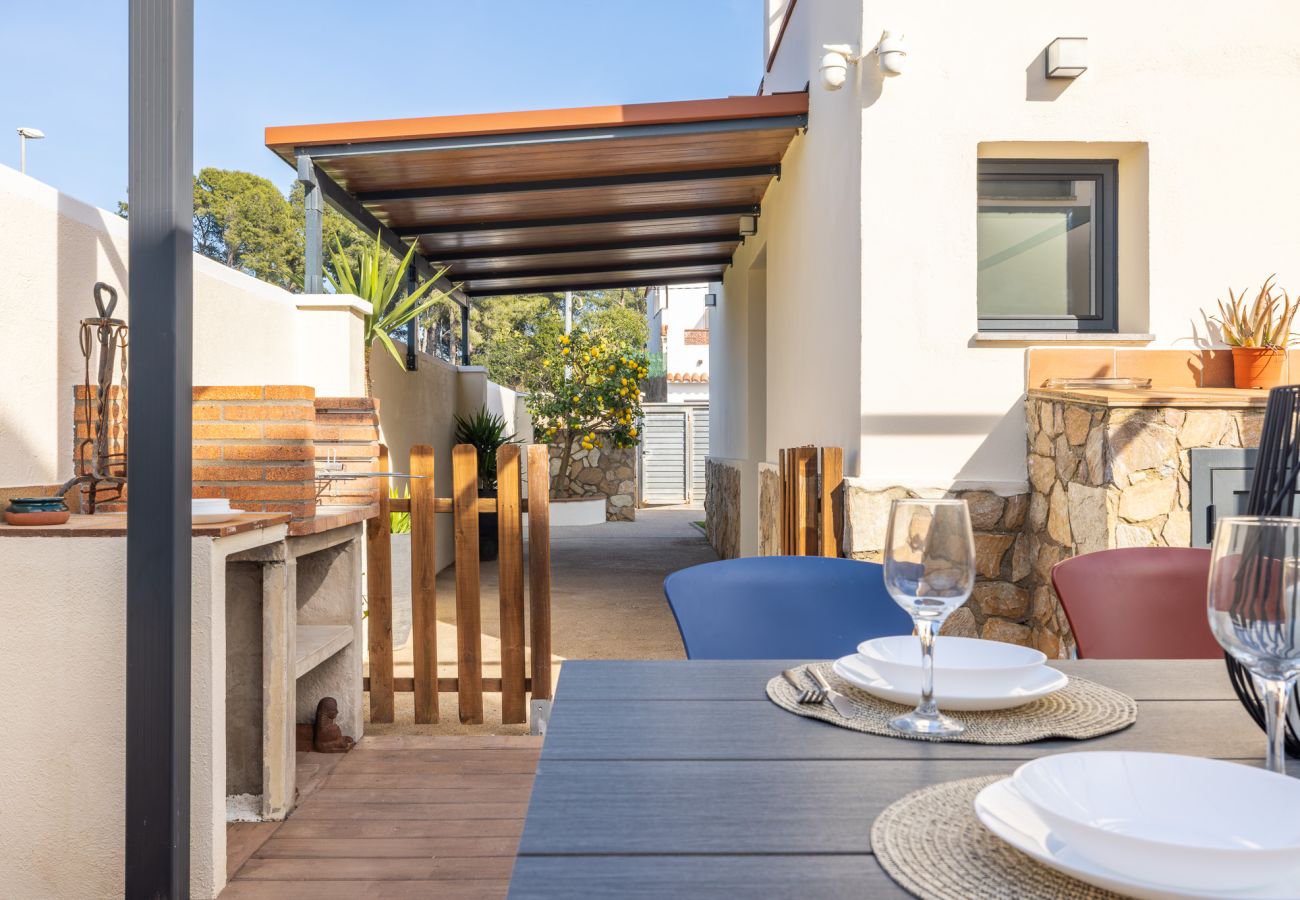 House in L'Escala - Casa Montgrí