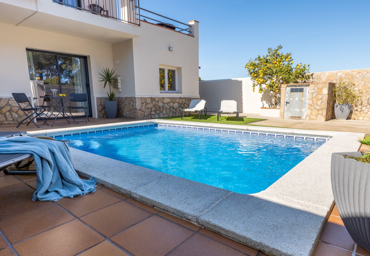 House in L'Escala - Casa Montgrí