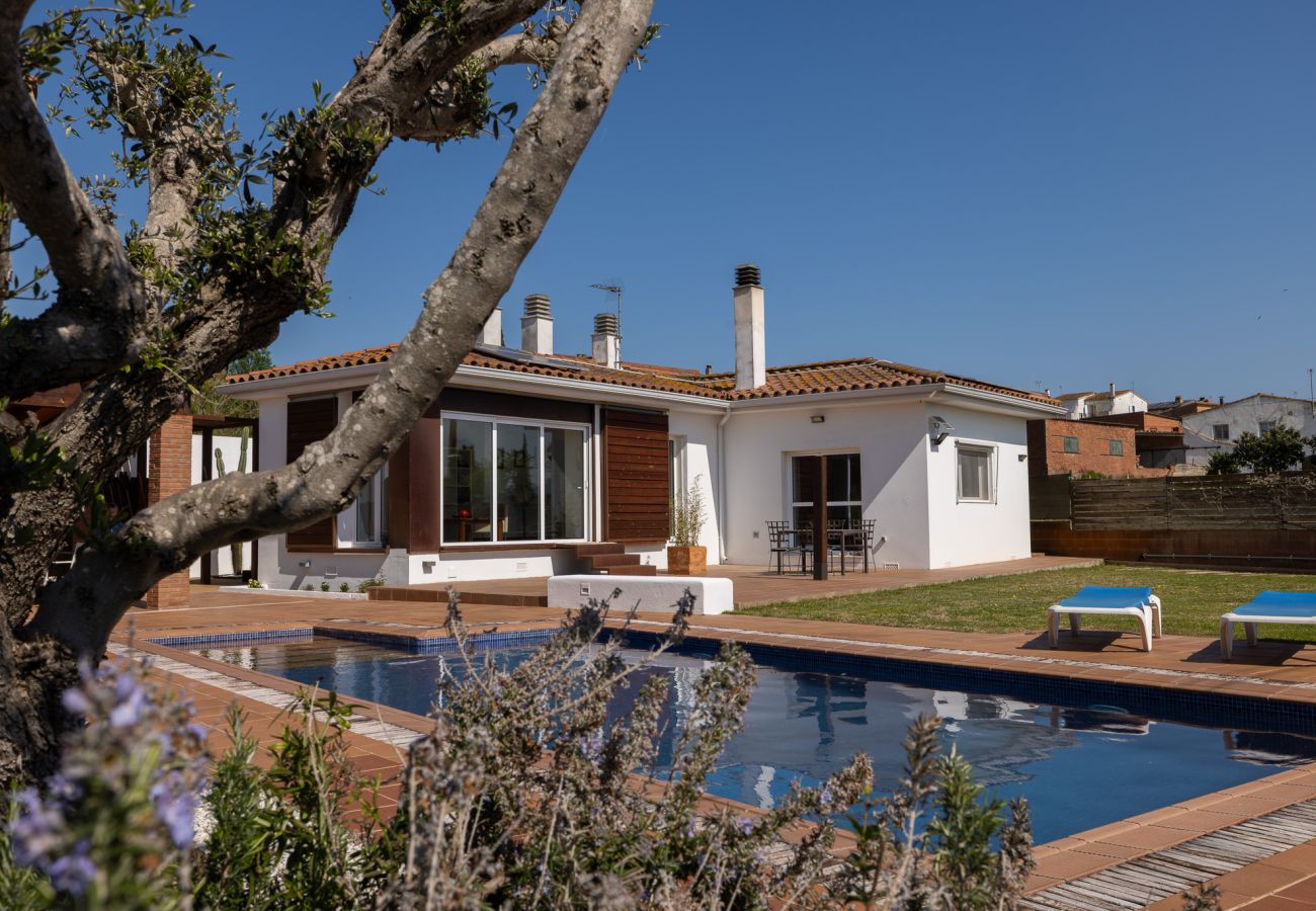 House in Albons - Casa Alba