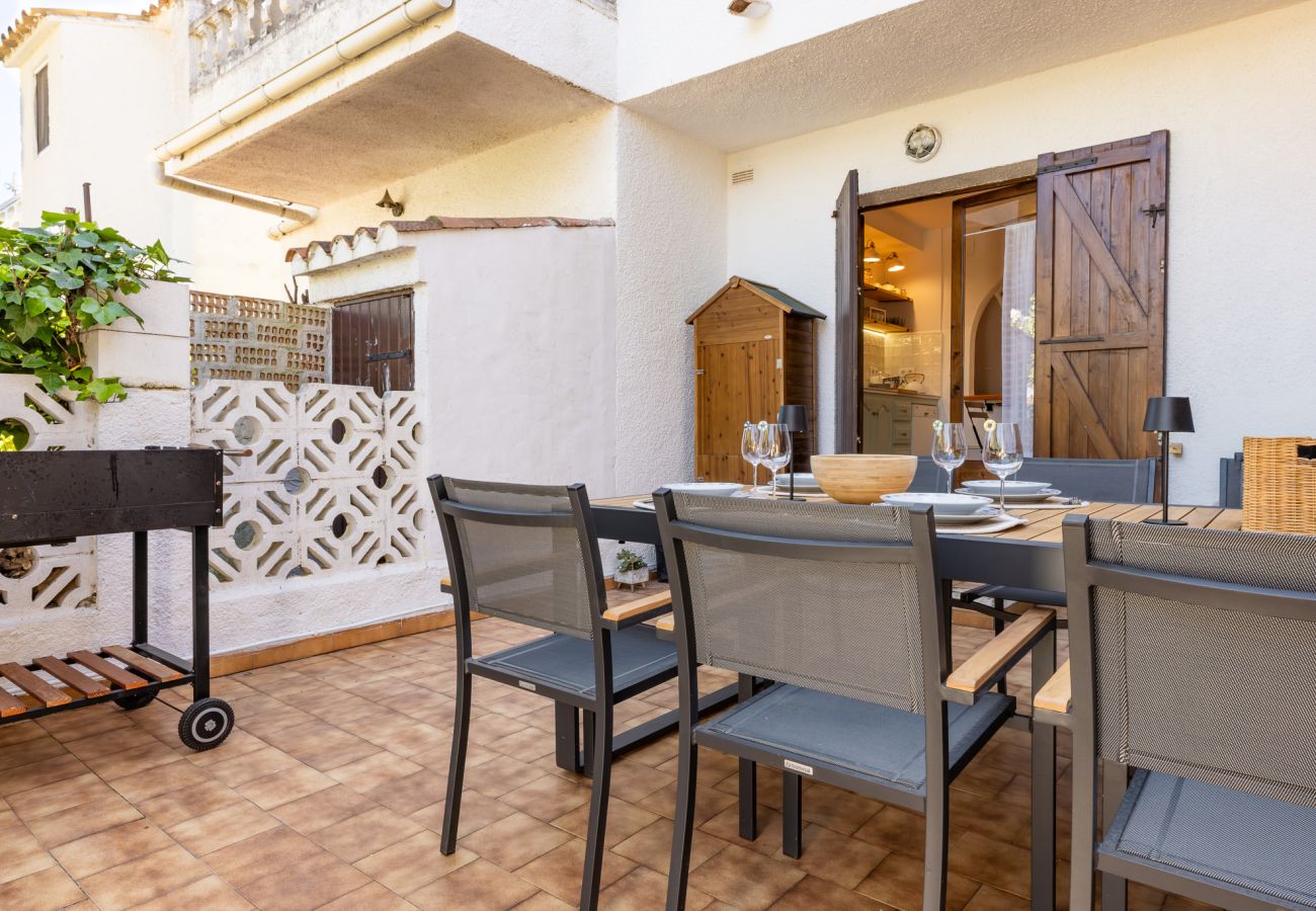 House in L'Escala - Casa Farigola