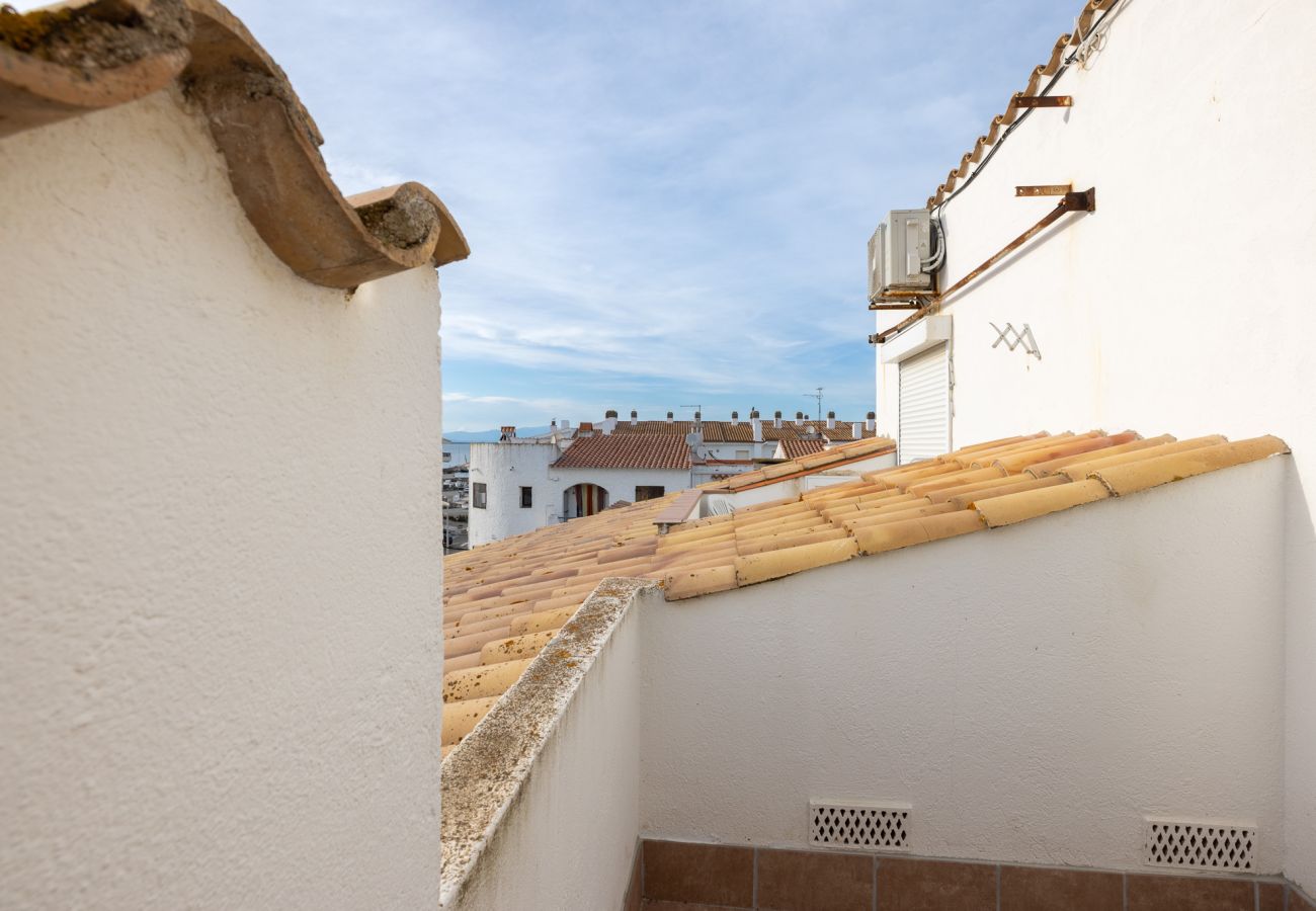 Apartment in L'Escala - Apartamento Luna