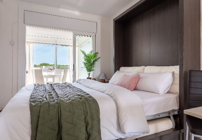 Estudio en L'Escala - Estudio Piña Colada 