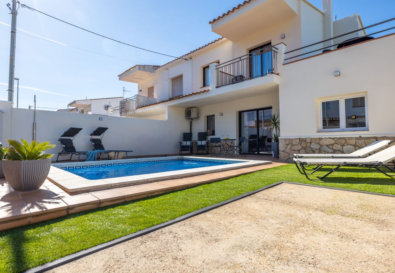 Casa en L'Escala - Casa Montgrí