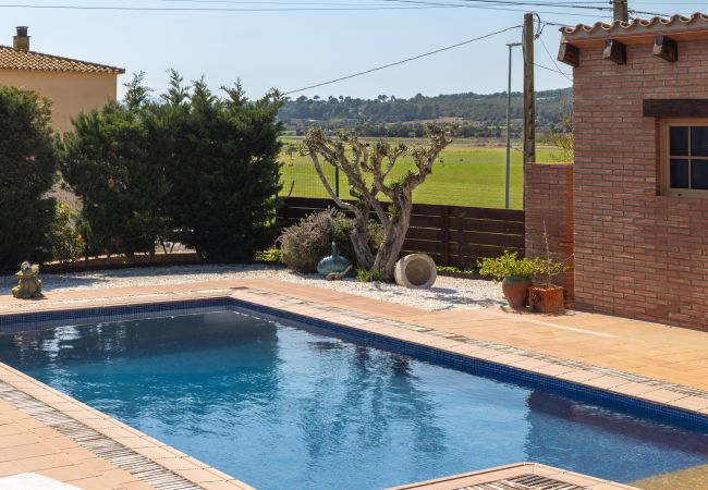 Maison à Albons - Casa Alba