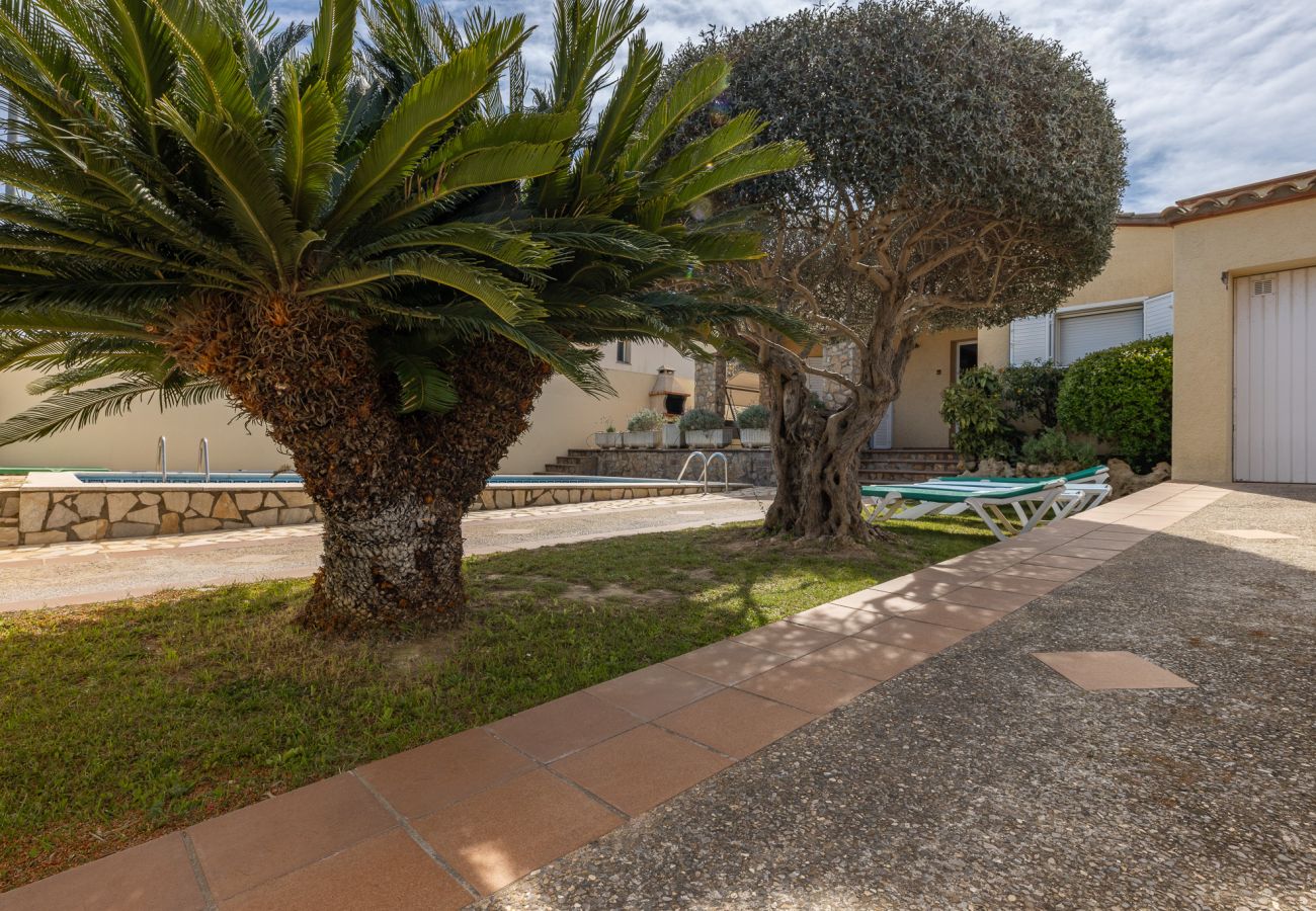 Casa en L´Escala - Casa Quimeta 
