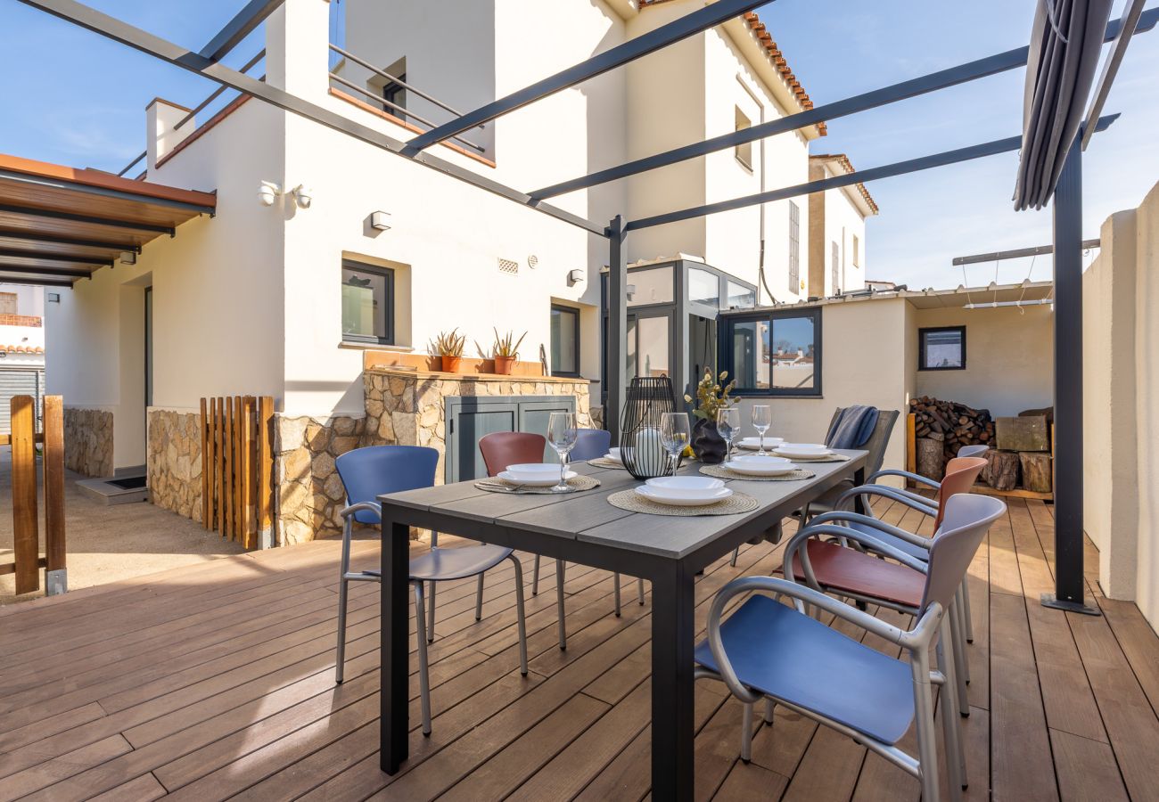 Casa en L´Escala - Casa Montgrí