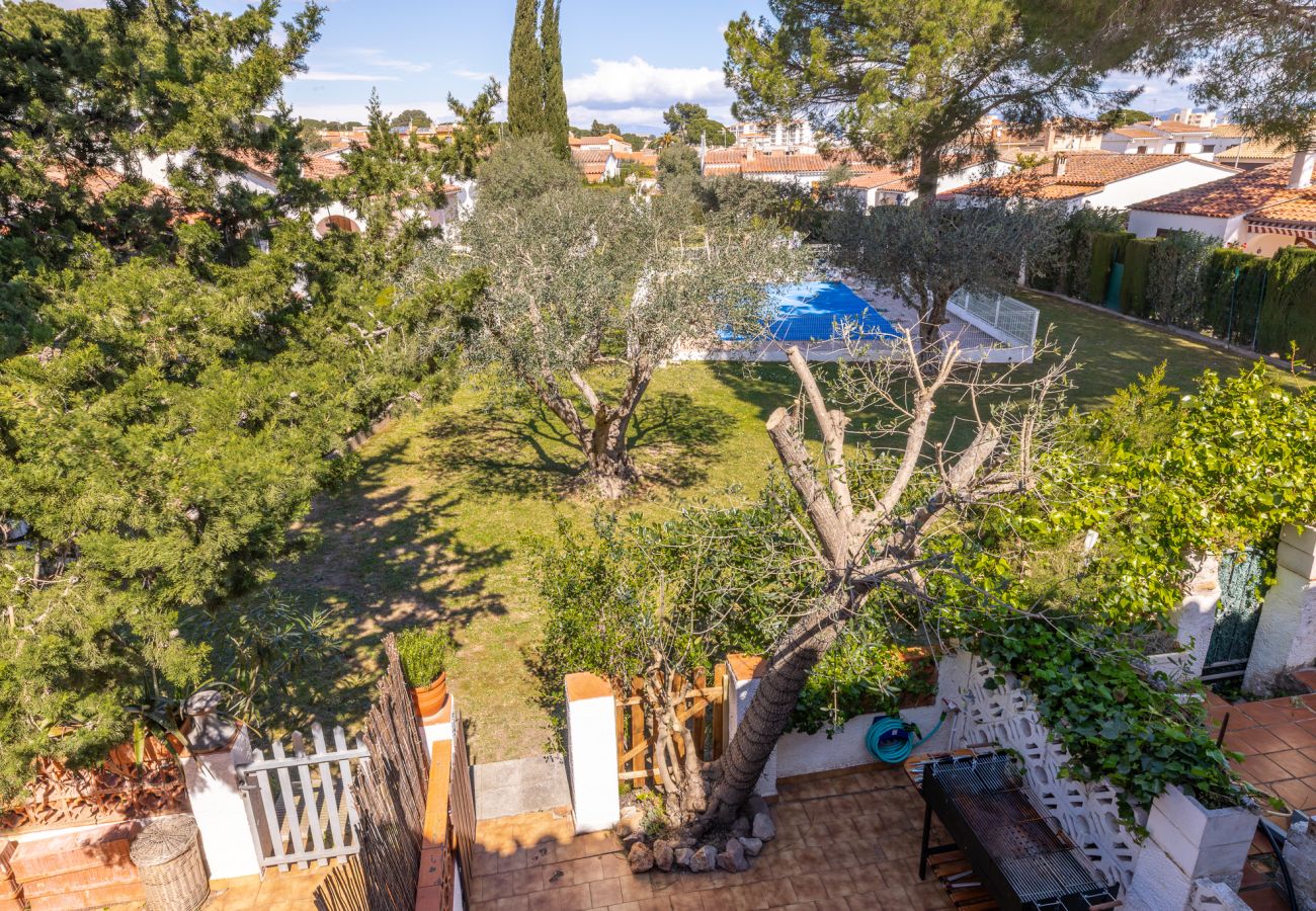 Casa en L´Escala - Casa Farigola